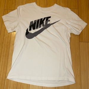 Nike T-Shirt